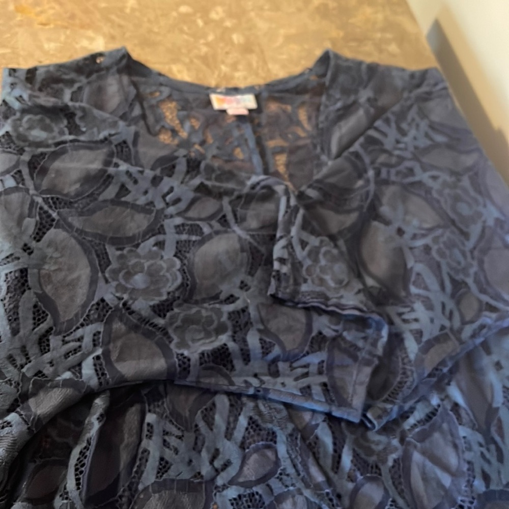 lLlr new without tags blue lace, bell sleeve, elbow length, below waist length